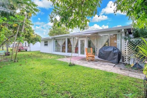 Купить виллу или дом в Тамарак, Флорида 2 спальни, 116.03м2, № 2062872 - фото 29