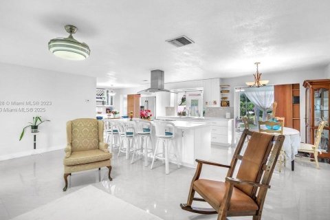 Villa ou maison à vendre à Tamarac, Floride: 2 chambres, 116.03 m2 № 2062872 - photo 5