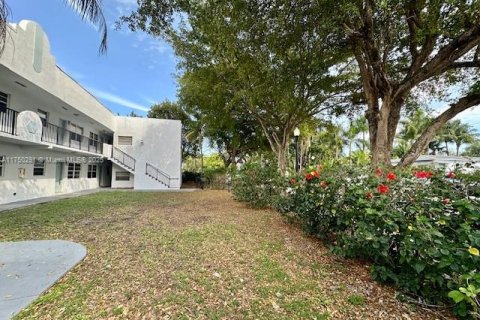 Снять в аренду квартиру в Холливуд, Флорида 1 спальня, 53.98м2, № 1958729 - фото 7