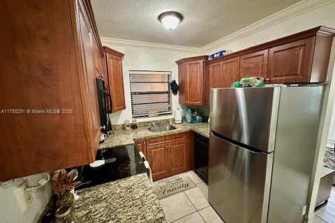 Снять в аренду квартиру в Холливуд, Флорида 1 спальня, 53.98м2, № 1958729 - фото 11