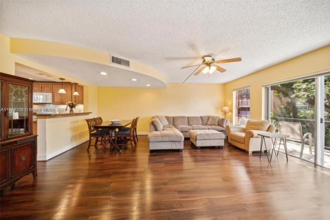 Copropriété à vendre à Fort Lauderdale, Floride: 3 chambres, 138.98 m2 № 1700303 - photo 13