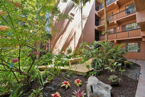 Copropriété à vendre à Fort Lauderdale, Floride: 3 chambres, 138.98 m2 № 1700303 - photo 2