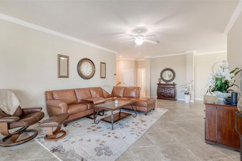 Condo in Bradenton, Florida, 3 bedrooms № 2095912 - photo 18