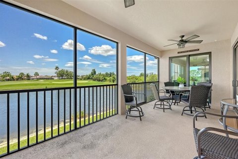 Condo in Bradenton, Florida, 3 bedrooms № 2095912 - photo 16