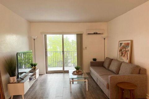 Copropriété à louer à Fort Lauderdale, Floride: 1 chambre, 59.46 m2 № 2272649 - photo 7