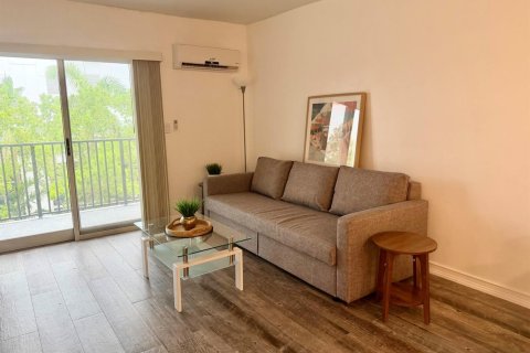 Copropriété à louer à Fort Lauderdale, Floride: 1 chambre, 59.46 m2 № 2272649 - photo 6