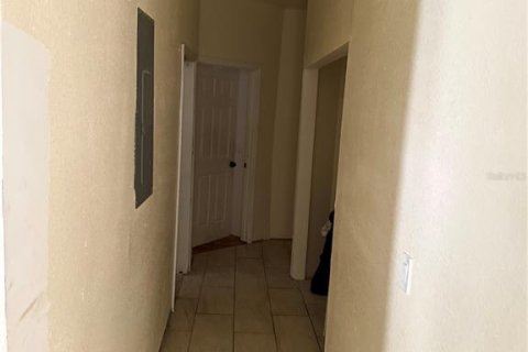Casa en venta en Avon Park, Florida, 4 dormitorios, 365.11 m2 № 2108668 - foto 13