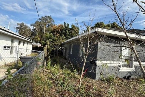 Casa en venta en Avon Park, Florida, 4 dormitorios, 365.11 m2 № 2108668 - foto 8