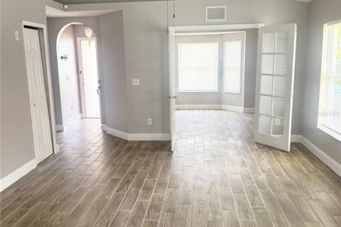 Casa en alquiler en Orlando, Florida, 3 dormitorios, 124.58 m2 № 1915795 - foto 7