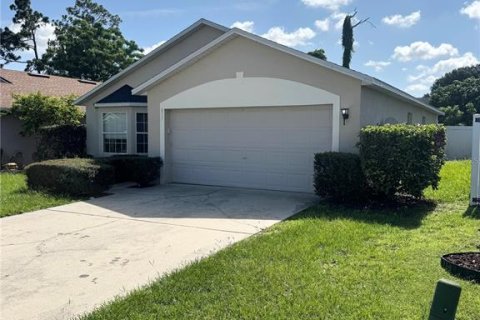 Casa en alquiler en Orlando, Florida, 3 dormitorios, 124.58 m2 № 1915795 - foto 4