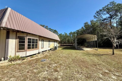 House in Ocala, Florida 3 bedrooms, 207.36 sq.m. № 2124224 - photo 6