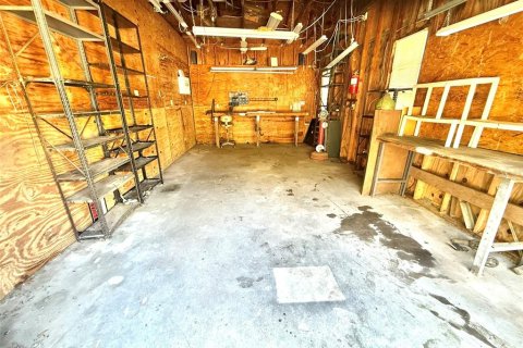 House in Ocala, Florida 3 bedrooms, 207.36 sq.m. № 2124224 - photo 26