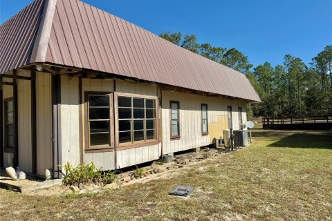 House in Ocala, Florida 3 bedrooms, 207.36 sq.m. № 2124224 - photo 30