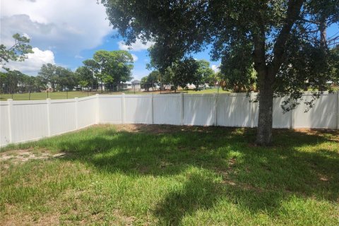 Casa en venta en Brooksville, Florida, 4 dormitorios, 138.8 m2 № 1831573 - foto 15