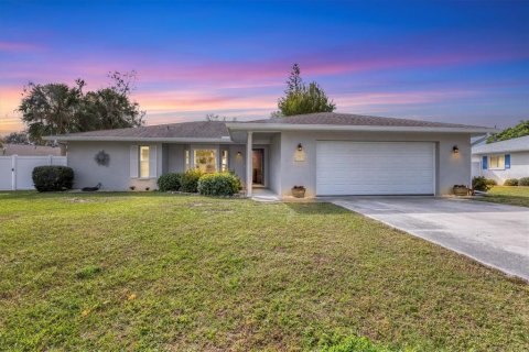 Casa en venta en Englewood, Florida, 2 dormitorios, 144.28 m2 № 1899979 - foto 1