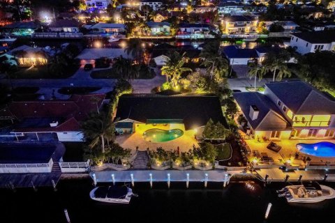 Casa en venta en Lighthouse Point, Florida, 3 dormitorios, 175.68 m2 № 2370073 - foto 17