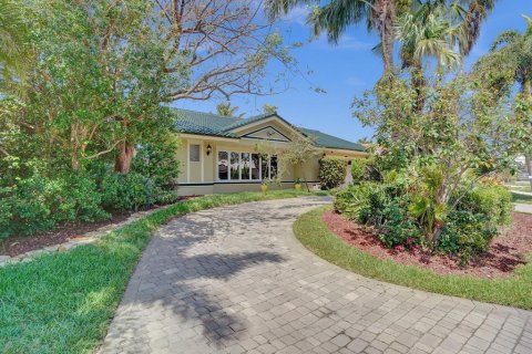 Casa en venta en Lighthouse Point, Florida, 3 dormitorios, 175.68 m2 № 2370073 - foto 14