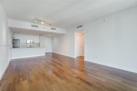 Copropriété à louer à Miami, Floride: 2 chambres, 103.4 m2 № 2032504 - photo 12