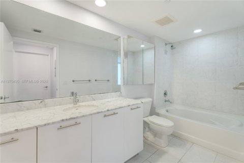 Copropriété à louer à Miami, Floride: 2 chambres, 103.4 m2 № 2032504 - photo 30