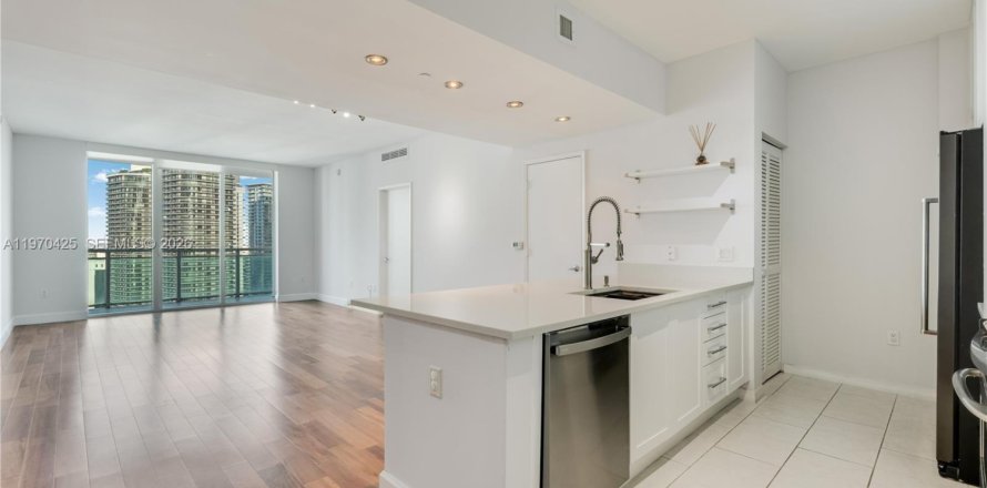 Condo à Miami, Floride, 2 chambres  № 2032504