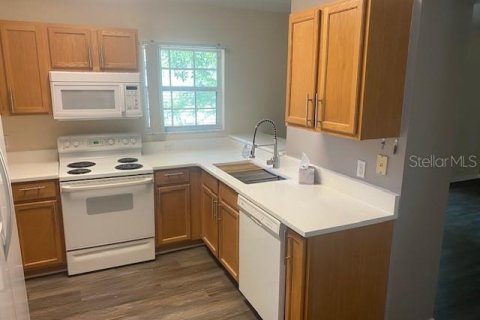 Townhouse in Lakewood Ranch, Florida 3 bedrooms, 139.45 sq.m. № 1856400 - photo 4