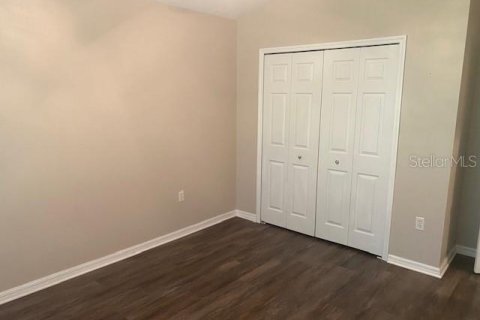 Townhouse in Lakewood Ranch, Florida 3 bedrooms, 139.45 sq.m. № 1856400 - photo 12