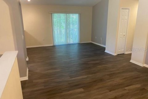 Купить таунхаус в Лейквуд Ранч, Флорида 6 комнат, 139.45м2, № 1856400 - фото 2