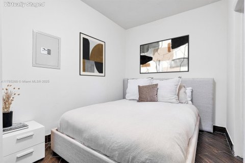 Купить кондоминиум в Майами-Бич, Флорида 41.81м2, № 1983463 - фото 8