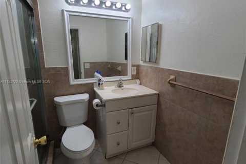 Condominio en alquiler en Fort Lauderdale, Florida, 43.66 m2 № 1747894 - foto 5