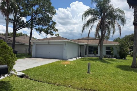 House in Kissimmee, Florida 3 bedrooms, 159.79 sq.m. № 2203822 - photo 2