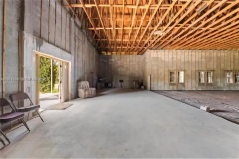 Купить коммерческую недвижимость в Майами, Флорида № 2054186 - фото 7