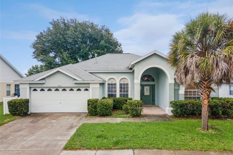 House in Clermont, Florida 4 bedrooms, 188.87 sq.m. № 2287710
