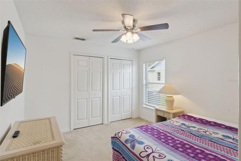 House in Clermont, Florida 4 bedrooms, 188.87 sq.m. № 2287710 - photo 23