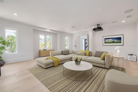 Villa ou maison à vendre à Gulfport, Floride: 4 chambres, 403.94 m2 № 1615325 - photo 25