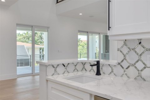 Villa ou maison à vendre à Gulfport, Floride: 4 chambres, 403.94 m2 № 1615325 - photo 19