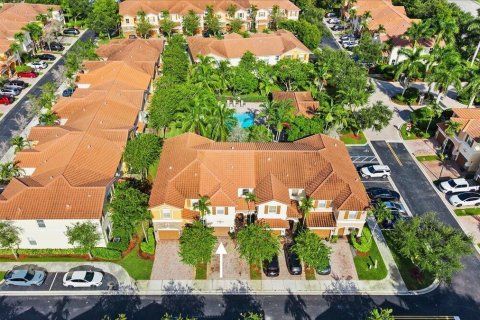 Adosado en venta en Plantation, Florida, 3 dormitorios, 173.91 m2 № 2343755 - foto 23