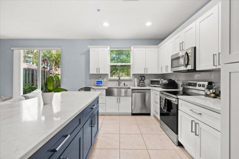Adosado en venta en Plantation, Florida, 3 dormitorios, 173.91 m2 № 2343755 - foto 5