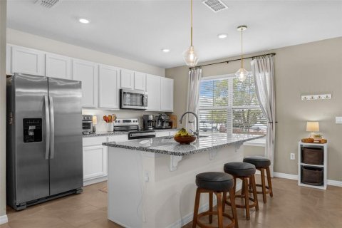 Adosado en venta en Winter Garden, Florida, 3 dormitorios, 145.67 m2 № 1900707 - foto 6