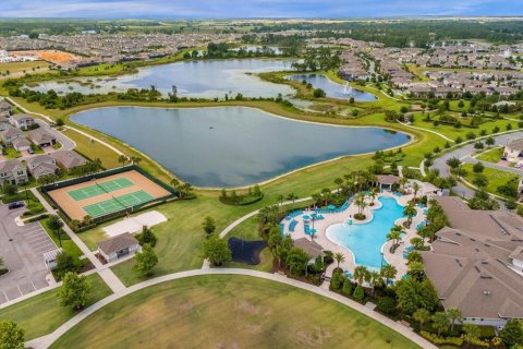 Adosado en venta en Winter Garden, Florida, 3 dormitorios, 145.67 m2 № 1900707 - foto 23