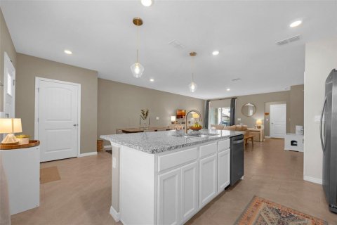 Adosado en venta en Winter Garden, Florida, 3 dormitorios, 145.67 m2 № 1900707 - foto 8