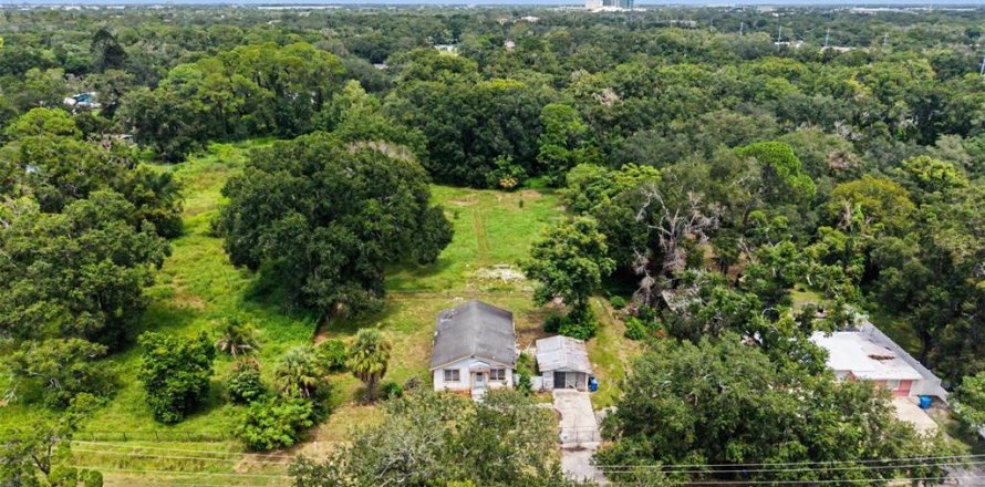 Terreno en Tampa, Florida № 2324529