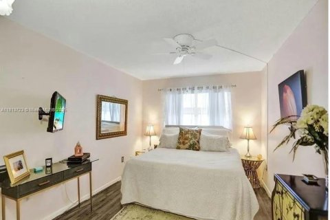 Condo in Sunrise, Florida, 1 bedroom  № 1762366 - photo 6