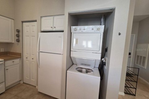 Condominio en alquiler en Gainesville, Florida, 2 dormitorios, 103.21 m2 № 1868914 - foto 5