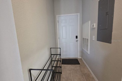 Condominio en alquiler en Gainesville, Florida, 2 dormitorios, 103.21 m2 № 1868914 - foto 3
