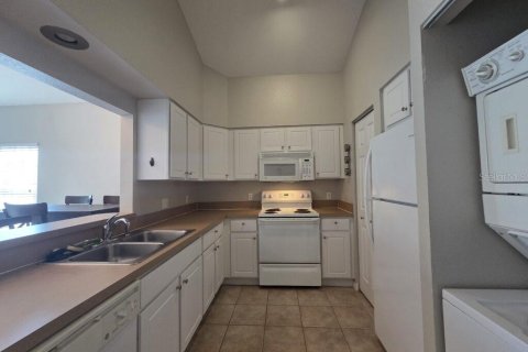 Condominio en alquiler en Gainesville, Florida, 2 dormitorios, 103.21 m2 № 1868914 - foto 4