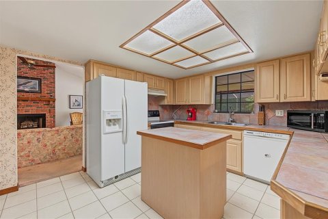 Casa en venta en Palm Harbor, Florida, 4 dormitorios, 173.73 m2 № 2386249 - foto 9