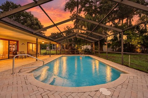 Casa en venta en Palm Harbor, Florida, 4 dormitorios, 173.73 m2 № 2386249 - foto 2