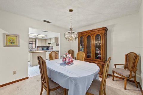 Casa en venta en Palm Harbor, Florida, 4 dormitorios, 173.73 m2 № 2386249 - foto 19
