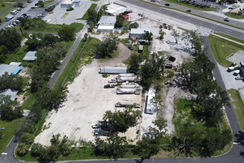 Commercial property in Punta Gorda, Florida № 1850275 - photo 6
