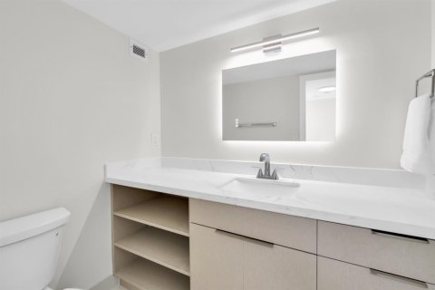 Condominio en venta en Aventura, Florida, 2 dormitorios, 120.77 m2 № 2145996 - foto 21